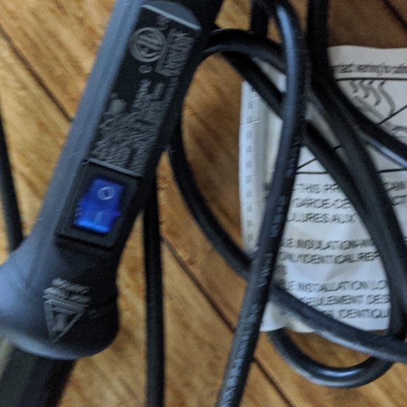 NuMe Classic Curling Wand - Picture 2 of 2